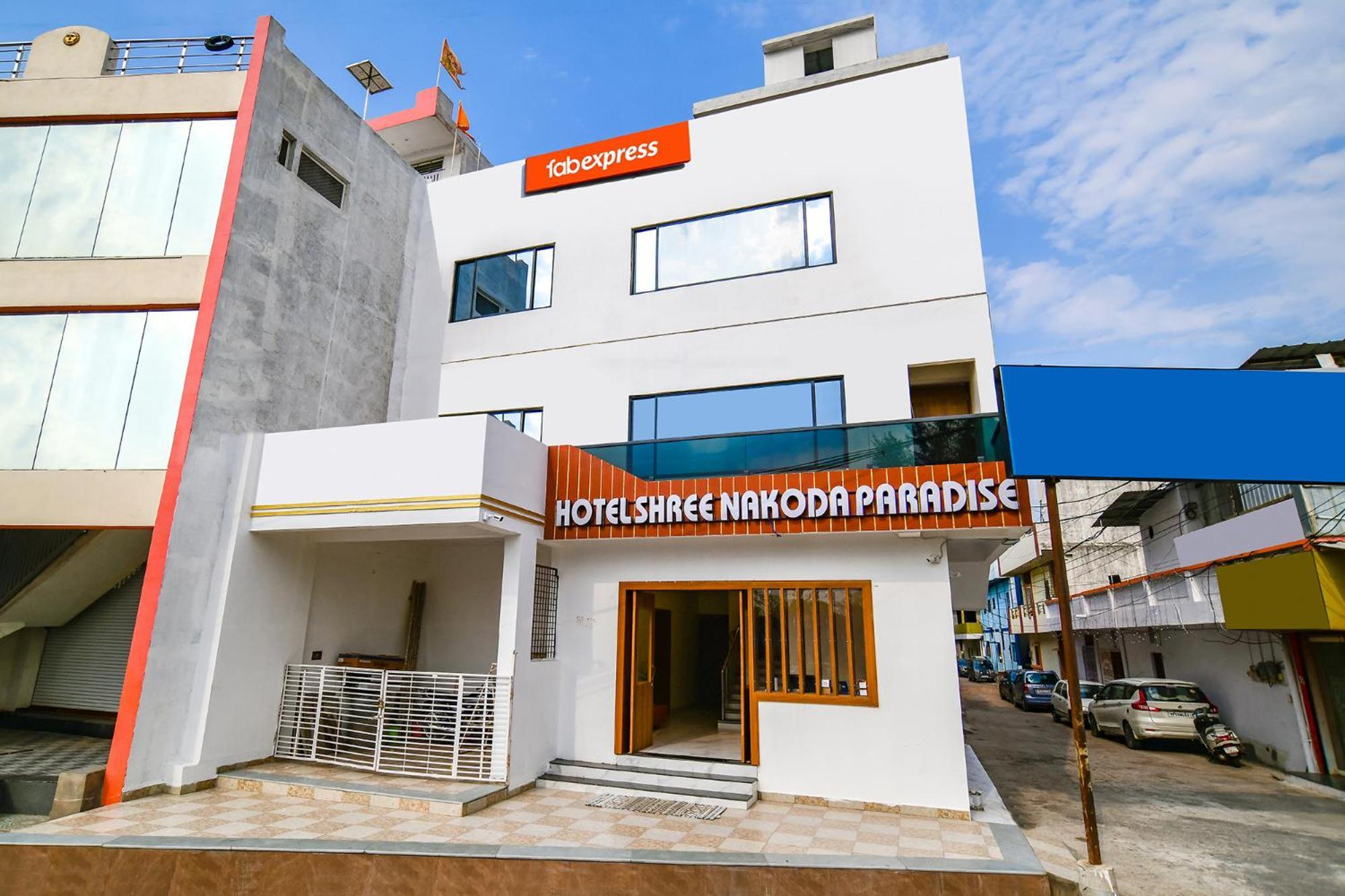 Fabhotel Shree Nakoda Paradise Уджайн Екстериор снимка